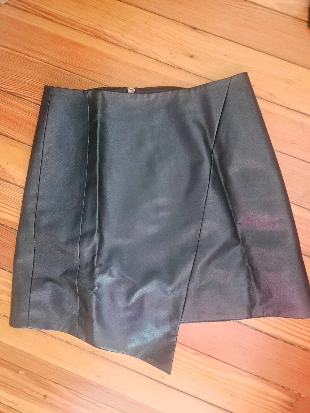 Ted Baker London Black Faux Leather Asymmetrical Mini Skirt Size 2